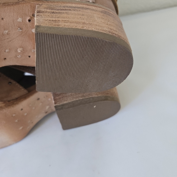 Freebird Ghost Steven Sandals Size 8 Tan Leather Side Zip Closure Handmade Boho - Picture 14 of 16